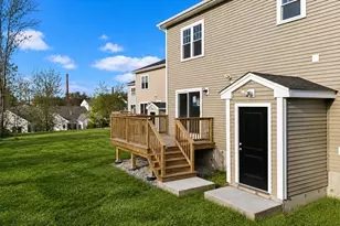 989 Bay St, Fall River, MA 02724 - Photo 33