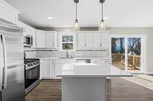 989 Bay St, Fall River, MA 02724 - Photo 7