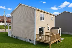 989 Bay St, Fall River, MA 02724 - Photo 5