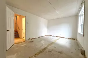 26 Ellingwood St, Boston, MA 02120 - Photo 15