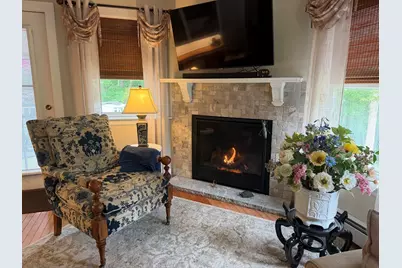 647 Main St #B, Oxford, MA 01537 - Photo 7