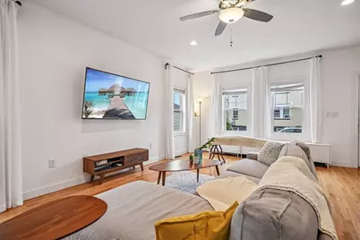 113 Pomona St, Revere, MA 02151 - Photo 3