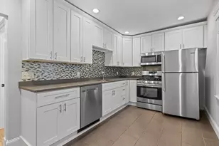 134 Newbury Ave, Quincy, MA 02170 - Photo 15