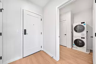 6 Rantoul St, Beverly, MA 01915 - Photo 7
