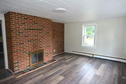 14 Fairlawn Cir, Shrewsbury, MA 01545 - Photo 3