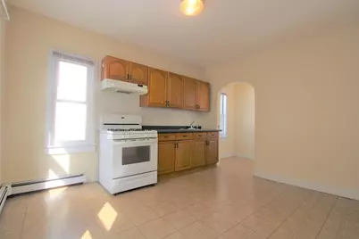 35 Danforth St #2, Boston, MA 02135 - Photo 5