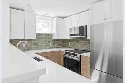 577 Franklin St #2, Cambridge, MA 02139 - Photo 3