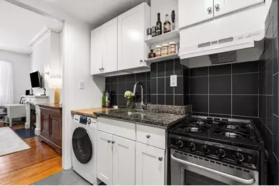 247 Beacon Street #2, Boston, MA 02116 - Photo 11