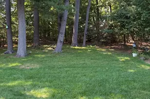51 Frederick St, Dracut, MA 01826 - Photo 13