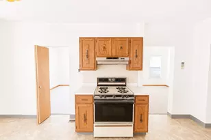 19 Bradford St, Everett, MA 02149 - Photo 11