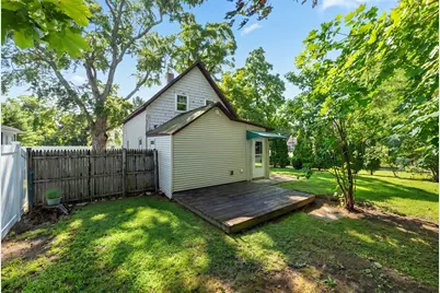 8 Park St, Oxford, MA 01540 - Photo 29