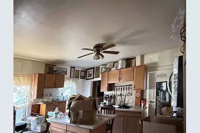 10 Brunswick St, Brockton, MA 02301 - Photo 17
