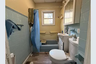 10 Brunswick St, Brockton, MA 02301 - Photo 7