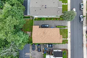 147-149 Oakland Ave, Methuen, MA 01844 - Photo 3