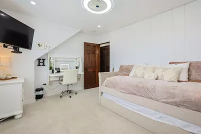 115 Charger St, Revere, MA 02151 - Photo 21