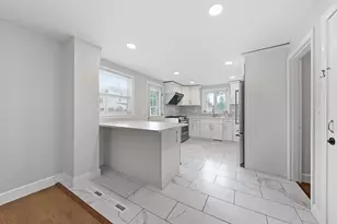24 Ford St, Dedham, MA 02026 - Photo 9