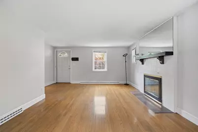 24 Ford St, Dedham, MA 02026 - Photo 5