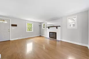 24 Ford St, Dedham, MA 02026 - Photo 3