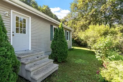 56 Bliss St, Athol, MA 01331 - Photo 7