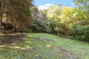 56 Bliss St, Athol, MA 01331 - Photo 9