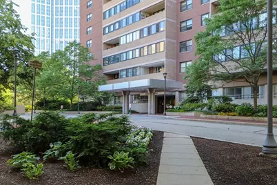 2 Hawthorne Pl #10K, Boston, MA 02114 - Photo 19