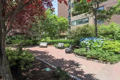 2 Hawthorne Pl #10K, Boston, MA 02114 - Photo 23
