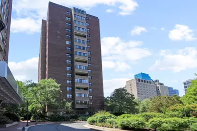2 Hawthorne Pl #10K, Boston, MA 02114 - Photo 23