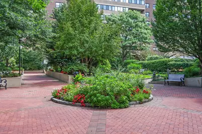 2 Hawthorne Pl #10K, Boston, MA 02114 - Photo 25