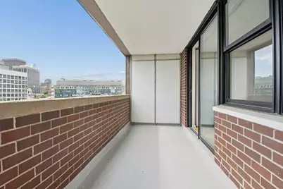 2 Hawthorne Pl #10K, Boston, MA 02114 - Photo 3