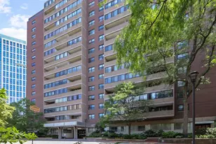 2 Hawthorne Pl, Boston, MA 02114 - Photo 1