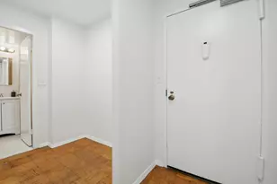 2 Hawthorne Pl, Boston, MA 02114 - Photo 13