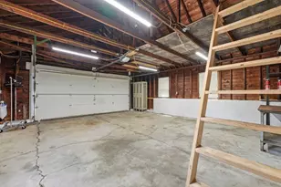19 Depot St, Belchertown, MA 01007 - Photo 33