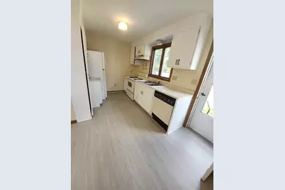 11 Dineen St #1, Springfield, MA 01104 - Photo 15