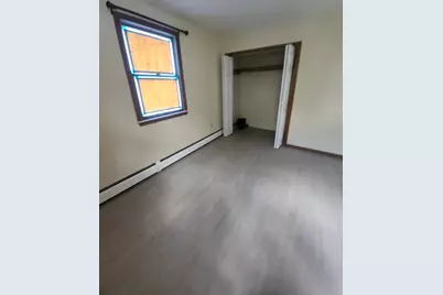 11 Dineen St #1, Springfield, MA 01104 - Photo 25