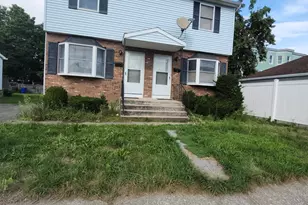 11 Dineen St, Springfield, MA 01104 - Photo 1