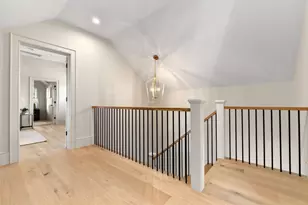 287 Merrimac St, Newburyport, MA 01950 - Photo 27