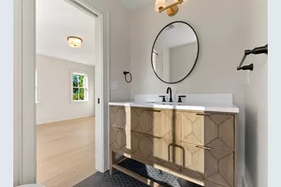 287 Merrimac St, Newburyport, MA 01950 - Photo 37