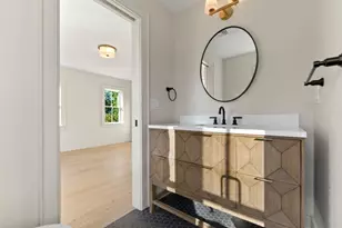 287 Merrimac St, Newburyport, MA 01950 - Photo 37