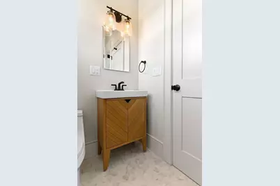 287 Merrimac St, Newburyport, MA 01950 - Photo 33