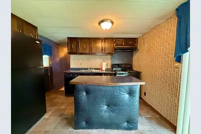 229 Miller St #F4, Ludlow, MA 01056 - Photo 3