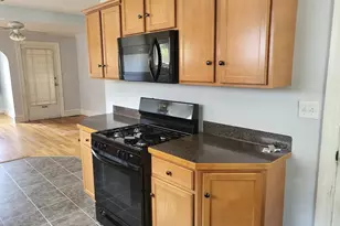 83 Lamb St, South Hadley, MA 01075 - Photo 15