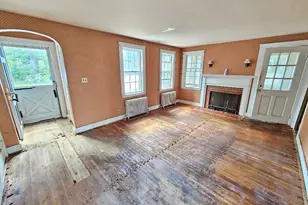 204 Great Rd, Maynard, MA 01754 - Photo 3