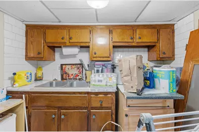31 Sachem St, Fall River, MA 02724 - Photo 25