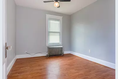 58 Oaklawn St, New Bedford, MA 02744 - Photo 15