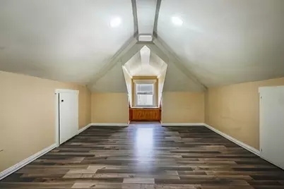 58 Oaklawn St, New Bedford, MA 02744 - Photo 21
