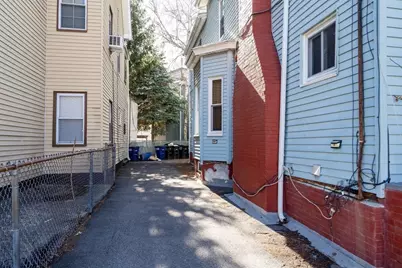 34 Summer St, Somerville, MA 02143 - Photo 35