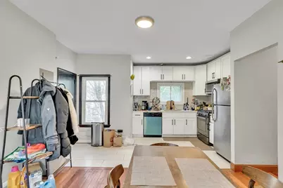 34 Summer St, Somerville, MA 02143 - Photo 5