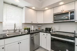 96 Straits Rd, Hatfield, MA 01038 - Photo 11