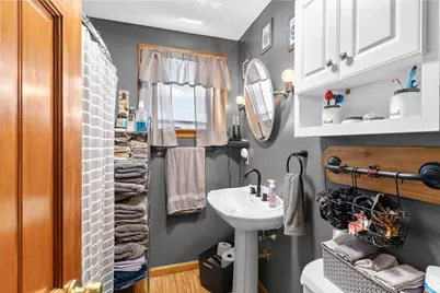 34 Everett St, Fall River, MA 02723 - Photo 19