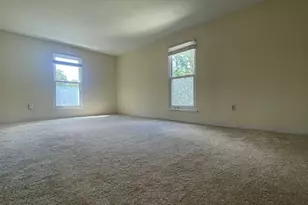 3 Shadowbrook Ln, Milford, MA 01757 - Photo 9